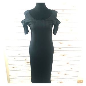 Cold shoulder dress with sleeves